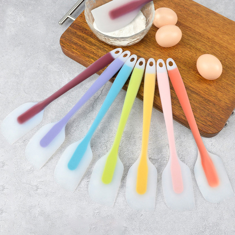 Kitchen Gadgets To Have - Spatola flessibile in silicone di 2