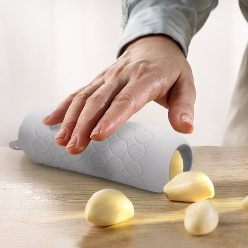 Kitchen Gadgets Youtube - Sbucciatore d'aglio in silicone a tubo,