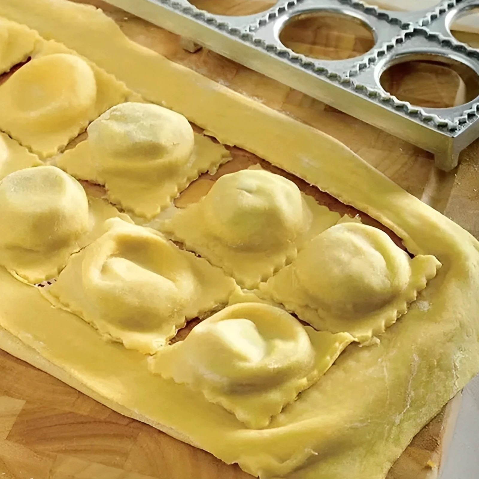 Stampo per gnocchi 12 fori Sta - Kitchen Gadgets You Need recensione e prezzo